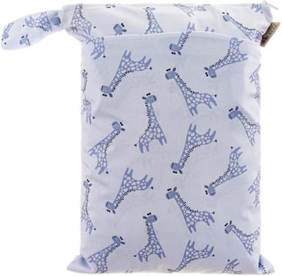 HappyBear | Wetbag - Blue Giraffe| Luiertas | Twee waterdichte vakken | Met ophanglus
