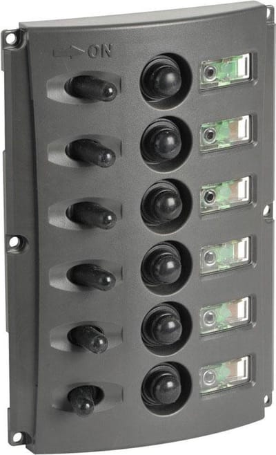 Marina 12V 6-voudig Schakelpaneel met dubbele LEDs