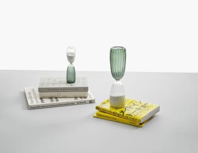 Zandloper 15 Minuten - Tijdmeting Keuken - Koken Bakken - Handgemaakt Glaswerk - 6.5 x 6.5 x 25 cm