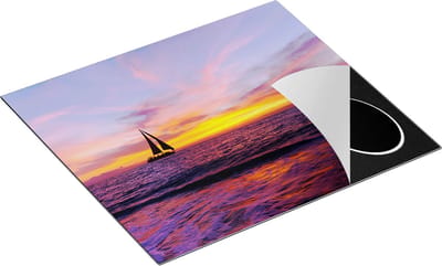 Chefcare Inductie Beschermer Zeilboot Silhouet bij Zonsondergang - 60x50 cm - Afdekplaat Inductie - Kookplaat Beschermer - Inductie Mat