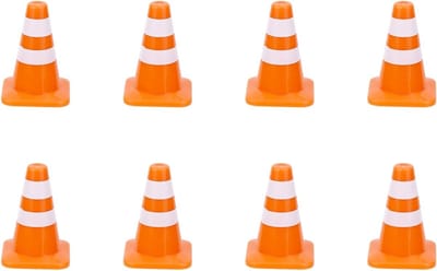 8 Stuks Mini Verkeerskegels van 3.5 cm - Kleine Veiligheidsborden voor Miniatuur Straatscènes, Ideaal voor Modelbouw en Speelgoedverkeer