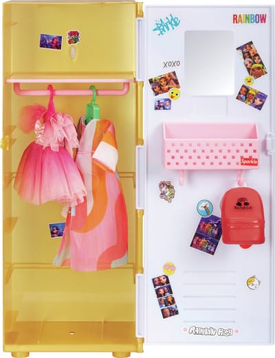 Rainbow High Pinkly Paige-modepop (roze) en kluisje om te ontwerpen en stylen met schappen, kledinghangers, accessoires en stickers, speelgoedcadeau voor kinderen van 4-12+