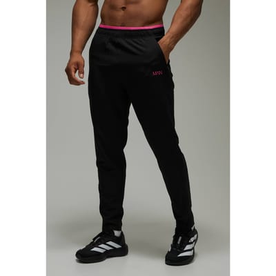 Man Active Stretch Woven Jogger | Black | Size Medium