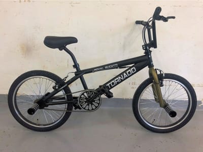 Royal-Bugatti Tornado Freestyle 20 inch BMX - matzwart/brons