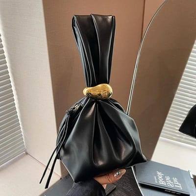 Gepersonaliseerde Zachte Leren Clutch Tas Designer Dames Geplooide Mini Bucket Pouch Temperament Zijrits Feest Avondtassen zwart