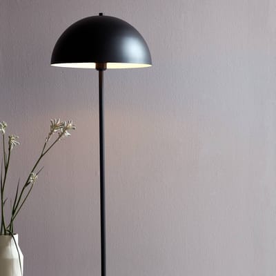 Nordlux Vloerlamp Ellen 40 met metalen kap, zwart