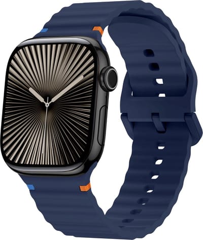 Strap-it Wave siliconen bandje met gespsluiting - geschikt voor Series Apple Watch 1/2/3/4/5/6/8/9/10/11/SE(2-3)/Ultra(2-3) - Silicone band voor iWatch maten 44mm 45mm 46mm 49mm (donkerblauw)
