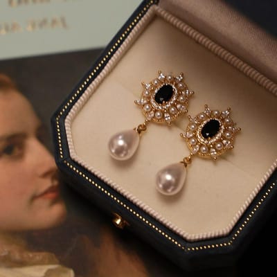 Vintage Licht Luxe Hoge Kwaliteit Verfijnde Zwarte Edelsteen Oorbellen voor Vrouwen Waterdruppel Parel Druppel Oorbellen Bruiloft Fijne Sieraden brown