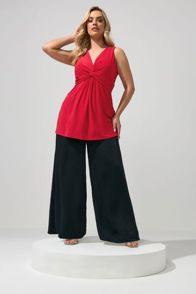 Yours London Rode Mouwloze Top Met Knoop Aan De Voorkant Size 38