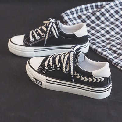 Chaussures en Toile à Plateforme pour Femmes Printemps Chaussures Blanches Décontractées Polyvalentes à Tige Basse pour Étudiantes Chaussures de Planche en Caoutchouc Tendance 40 noir