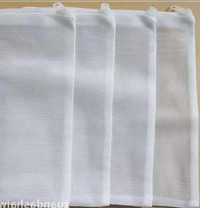 SnelShoppen - 12 Stuks Filterzakken met Ketting voor Aquarium - Nylon Filtratiezakken voor Actieve Kool en Hars - Zwart-Wit - 8x20 cm