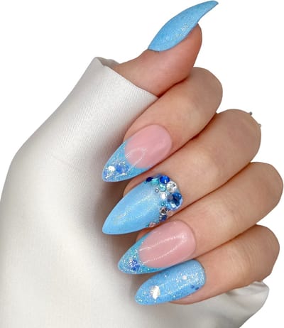 SD Press on Nails - Nagelset No. 166 Ice Queen -Plaknagels - Gelnagels - 20 stuks - Handgemaakte Nagels - Luxe nagels - Cadeau voor haar - Nail art - Medium Stiletto - Rhinestones - Nagelstudio - Gellak - Glitter - Nepnagels - Bling - Accessoires