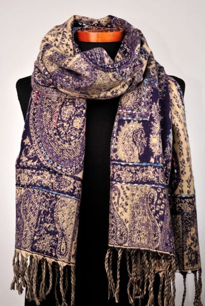 Wollen geborduurde sjaal en omslagdoek Indigo Beige - 70 X 200 cm - Met de hand geborduurd