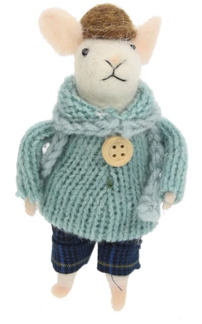 Muis met blauwe jas en pet vilt 6x8x12cm