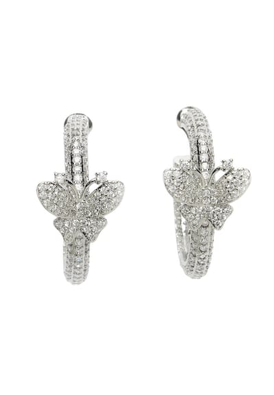 AVANT-GARDE PARIS Oorbellen - Dainty Butterfly - Zirconia - Rhodium Plated - Elegant en Speels - Tijdloos Design