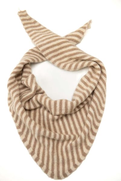 Mini Driehoek Sjaal – Baby Alpaca Mix – Blauw Gestreept – Zacht & Luxe – Gebreid