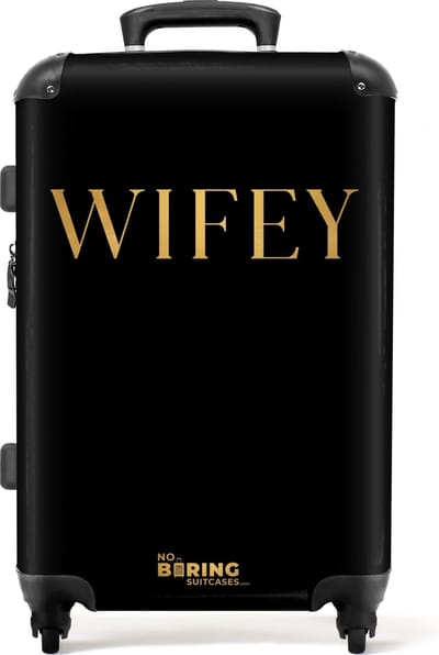 NoBoringSuitcases.com - Koffer dames zwart - Quote wifey - Grote reiskoffer met 4 wielen - Trolley op wieltjes volwassenen - Rolkoffer groot vrouwen - Ruimbagage valies 20kg - Luggage suitcase - Bagagekoffer 72 liter