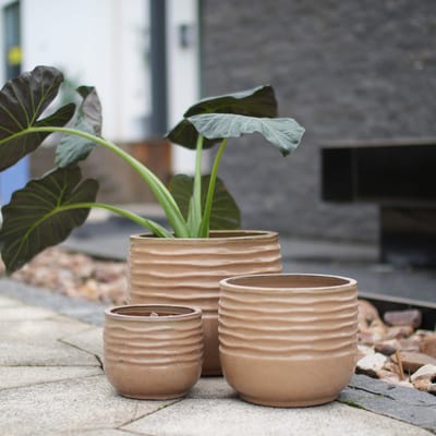 STILVORA Bloempot - Handgemaakt En Vorstbestendig - Ø 36 cm - Keramiek - Lichtbruin - Voor Binnen En Buiten - Met Afwateringsgat