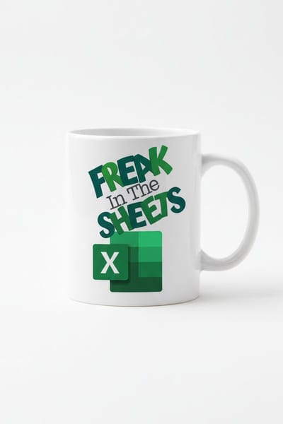 Witte Mok 330ml – “Freak in the Sheets” Excel Kantoor Humor Mok – Grappig Werk Cadeau voor Collega’s & Accountants – Keramische Thee- en Koffiemok