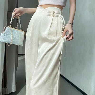 Nieuwe Chinese Satijn Jacquard Pakbroek voor Dames In Lente en Zomer Nieuwe Hoge Taille Losse Rechte Knoop Wijde Pijpen 3XL white
