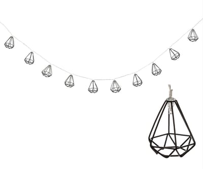 New Age Devi - Atmosphera Lichtslinger Industrie - LED - 10 lampenkapjes - L120 cm - Batterij - Lichtsnoer wordt Atmosphera Lichtslinger Industrie - LED - 10 lampenkapjes - L120 cm - Batterij - Licht-snoer