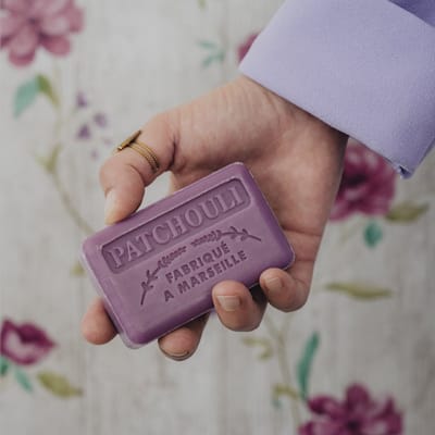 Patchouli Savon de Marseille – soap bar - body bar - Vegan & Natuurlijke Zeep, Hydraterend & Zacht, 4x125g