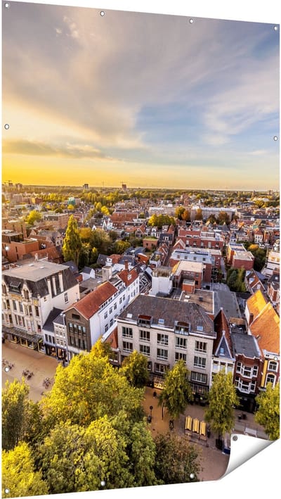 Gards Tuinposter Groningen Skyline Stad bij Zonsondergang - 120x180 cm - Tuindoek - Tuindecoratie - Wanddecoratie buiten - Tuinschilderij