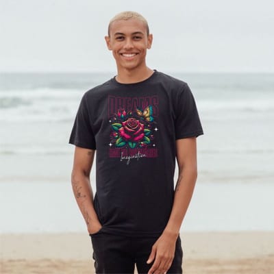 T-shirt zwart – Dreams Have No Boundaries – Stoer Shirt met Kleurige Bloem / maat M van Shirtmakelaar