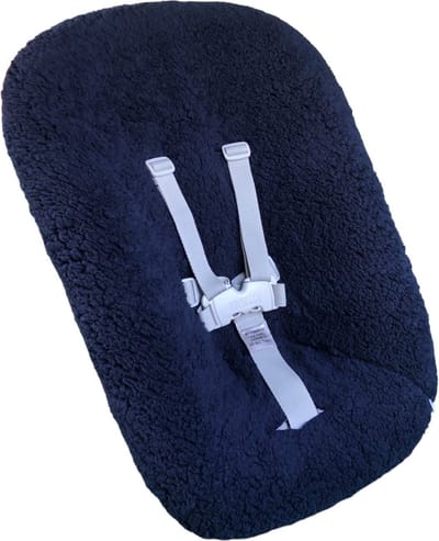 #21 Newborn hoes, Teddy donker blauw, Stokke Tripp Trapp. Ook geschikt voor Kidsmill Up.