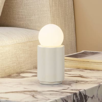 Lindby tafellamp Nielson, beige, hoogte kap 8,5 cm, gips