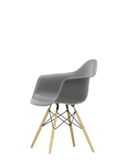 Vitra - DAW Eames Plastic Armchair - granietgrijs RE - honingkleurig essenhout - 4 - 6 Wochen