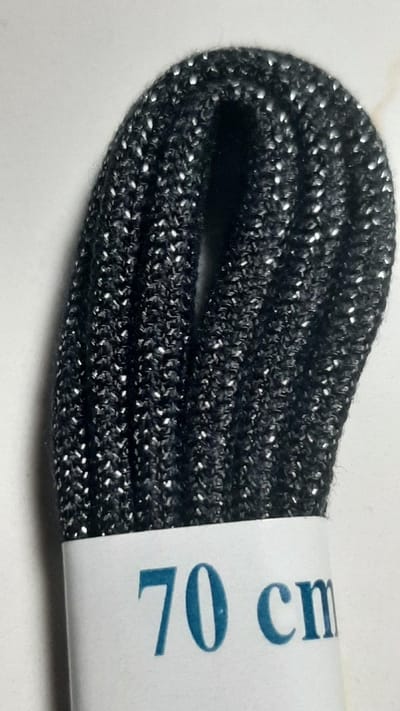 1 paar koordveters rond - zwart met zilver - ronde veters - 70cm - feest glitter & glamour - zilveren veter rond - feestdagen - glimmer