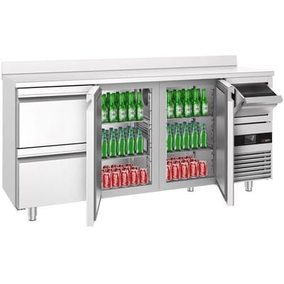GGM Gastro Bar- & Getränkekühltisch PREMIUM - 2130x600mm - mit 2 Türen, 2 Schubladen, Aufkantung & Ausklopfer für Kaffee Zilver