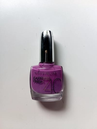 Maybelline express finish, 210 - pastel purple