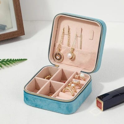 Fluwelen sieradendoos voor vrouwen Ketting Ring Oorbellen Organisator Houder Reizen Draagbare Rits Vierkant Sieradenopbergdoos