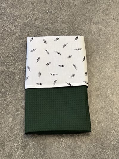 baby deken kinderwagen deken wieg deken donker groen kleine veertjes 60 x 90 cm