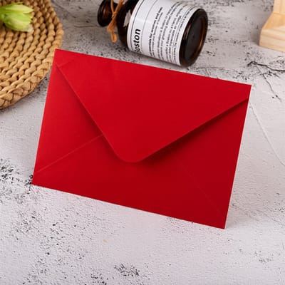 Verpakking van 50 mini-enveloppen van kraftpapier – klein formaat 16x11 cm, perfect voor visitekaartjes, cadeaus, zaadpakketjes, sieraden en kleine aandenkens, Donkerrood