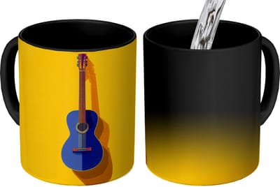 Magische Mok - Foto op Warmte Mokken - Koffiemok - Gitaar - Akoestisch - Minimalistisch - Geel - Magic Mok - Beker - 350 ML - Theemok