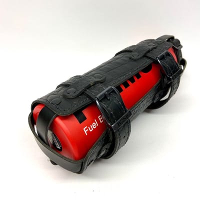 Dries Design D3SD – Fuel Bottle Houder – 1,5 Liter – Zwart Alligator – Leder – Incl Fles
