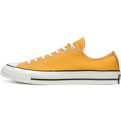 Converse Chuck 70 Low Geel Unisex Sneakers Wit 162063C 35 orange