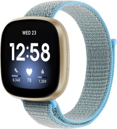 Nylon bandje - geschikt voor Fitbit Versa 3 / Sense - lichtblauw