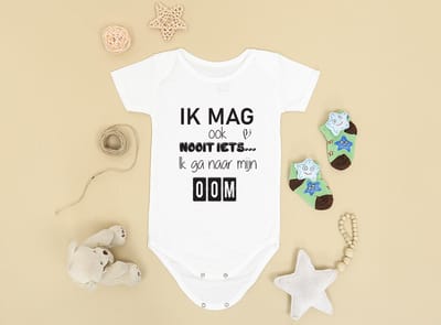 Hospitrix Baby Rompertje met Tekst Ik mag ook nooit iets... Ik ga naar mijn OOM | Maat S 0-3 maanden | Korte Mouw | Cadeau voor Zwangerschap | Bekendmaking | Aankondiging | Aanstaande Moeder | Moederdag