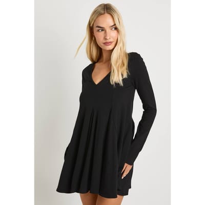boohoo Dames Ronde Hals Godet Zoom Skaterjurk | Black | Maat: 8