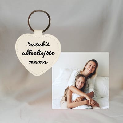 Gepersonaliseerd Cadeau voor Mama - Magneet Tegeltje met Foto - Sleutelhanger met Tekst Cadeau - 2 stuks - Allerliefste Mama - Eigen Tekst Cadeau - Eigen Foto Cadeau - Moederdag - Moederdag Cadeautje - Moederdag Cadeau