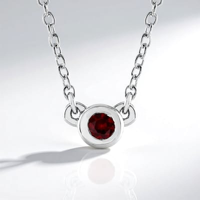 Cavill - Zilveren Halsketting - 925 Sterling Zilver met Platina - 0,146 ct Tanzania Robijn Ronde Briljant - Verstelbare Elegante Damesketting