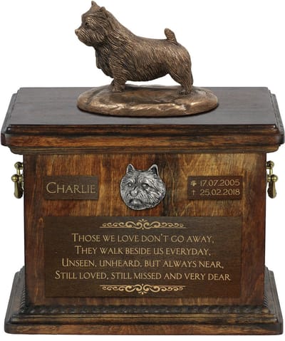 Persoonlijke urn voor Norwich Terrier met beeldje en as van je hond