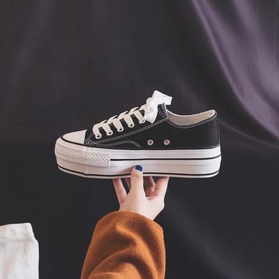 Verhogende Canvas Schoenen Dames Nieuwe Koreaanse Stijl Schoenen Basic Dikke Zool Doekschoenen Lente Klein Wit Dames Schoenen Trend 40 zwart