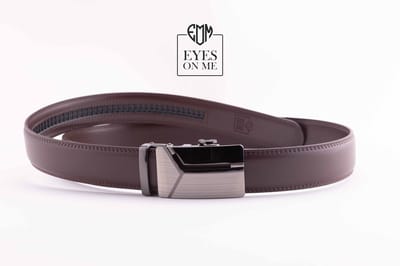 Bruine lederen riem zonder gaatjes met automatische gesp voor heren ( Model 37 )