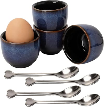 Set van 4 Porseleinen Eierschalen met Hartlepel, Vintage Blauwe Gradient, Ideaal voor Ontbijt en Kamperen, Perfecte Eierschalen voor Gezinnen en Feestjes
