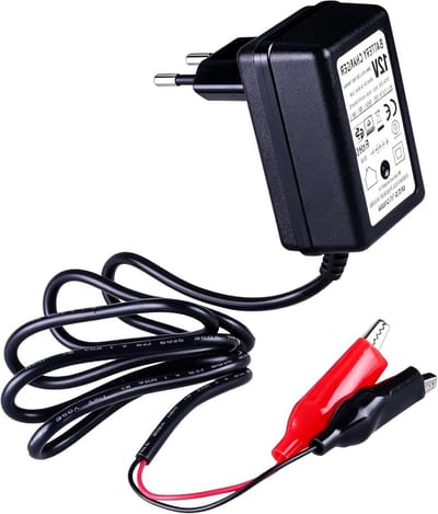 Intelligente Acculader - 12V Lader - Voertuigen Opladen - Hoge Conversie Snelheid - 1.5A Uitgang - Zwart